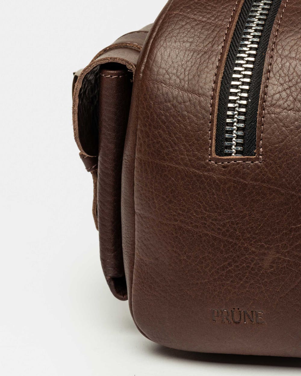 Cartera al hombro Indie en cuero vegetal liso