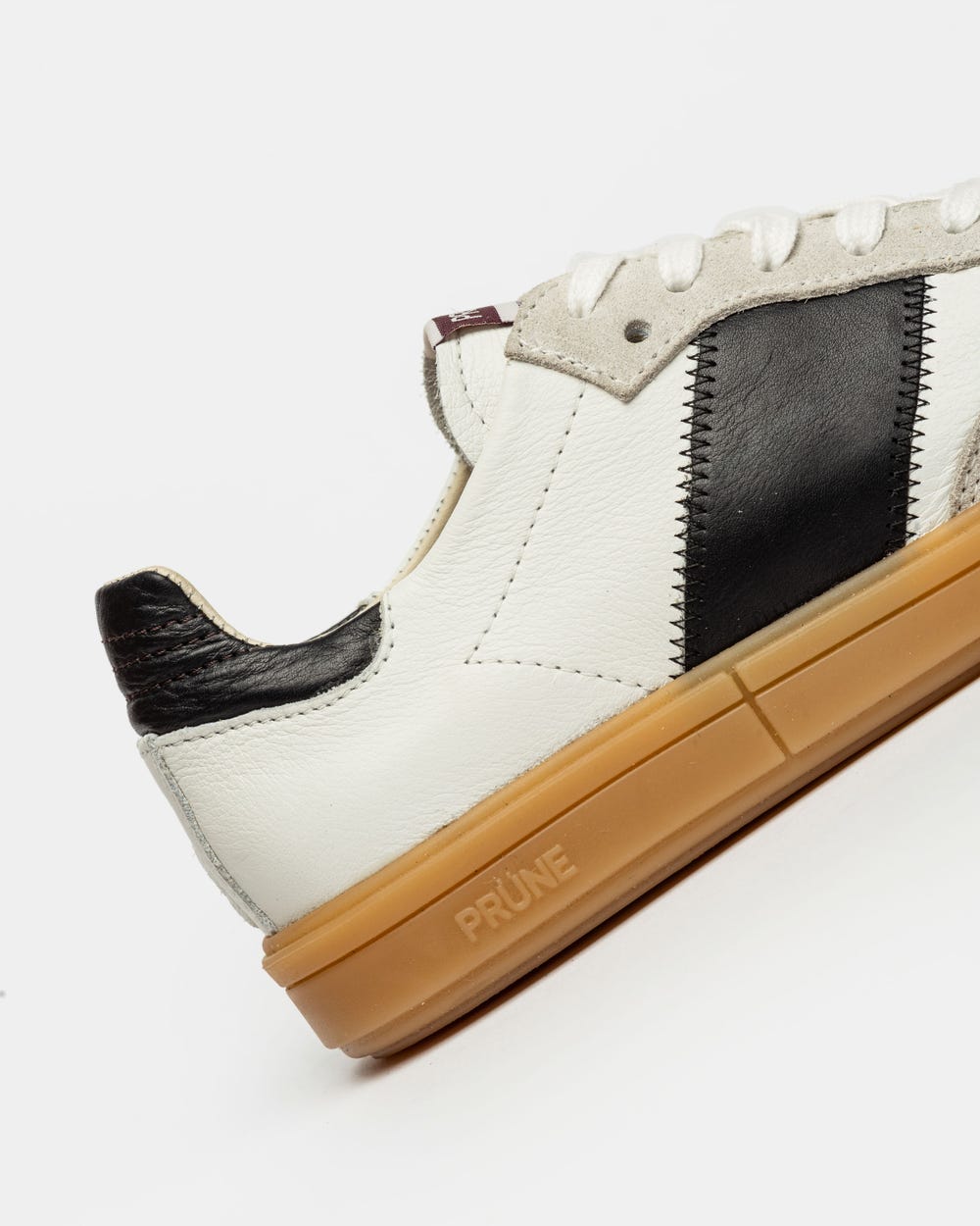 Sneaker Nil en cuero liso