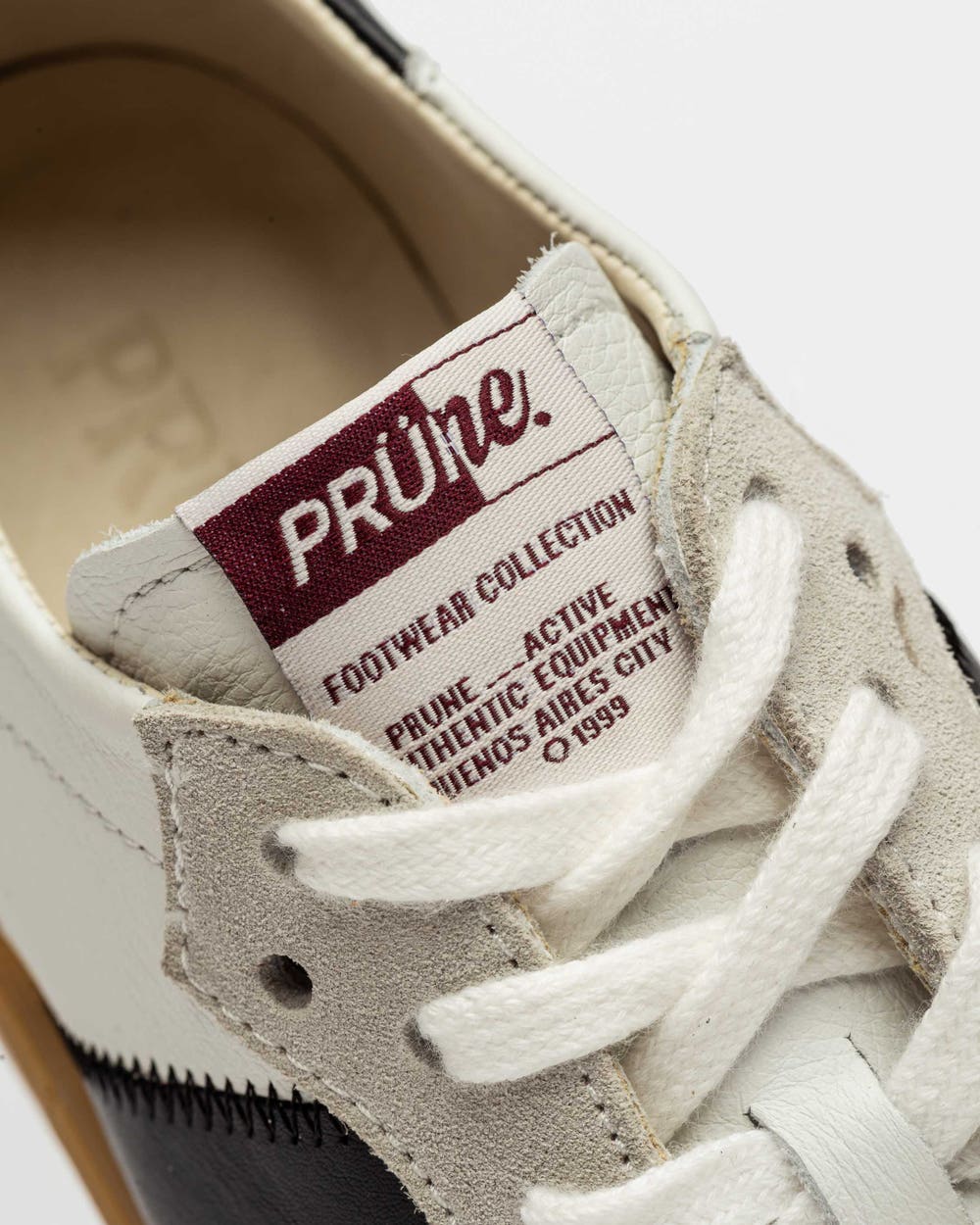 Sneaker Nil en cuero liso