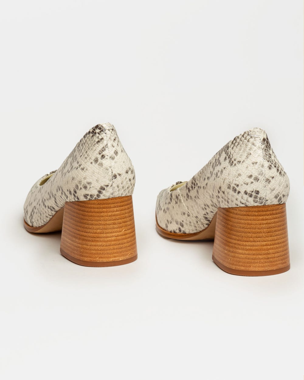 Stiletto Eva en cuero snake print